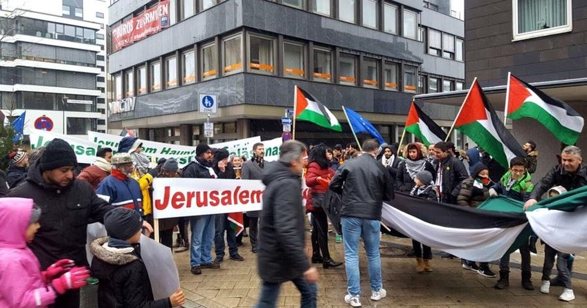 ABDnin Kudüs kararı Almanyada protesto edildi