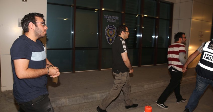 Samanyolu Yönetim Kurulu Başkanı'nın oğulları kaçamadılar!
