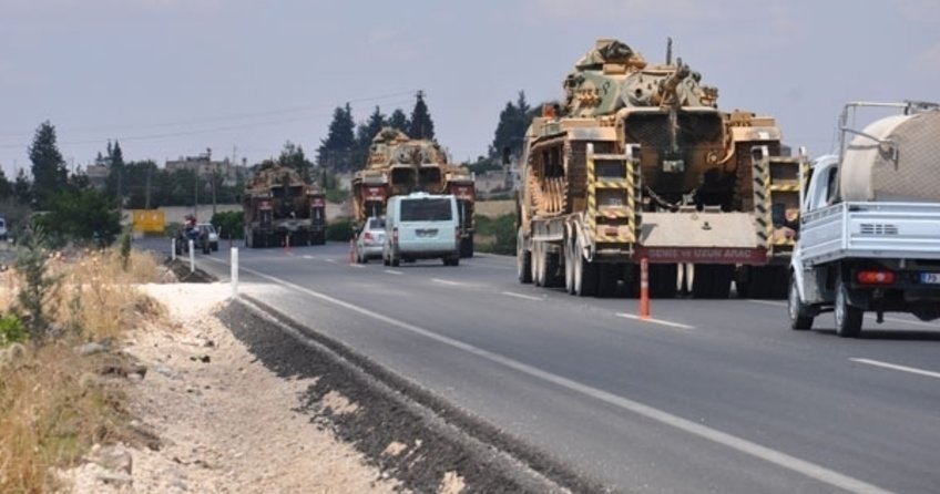 Sınıra doğru askeri sevkiyat!