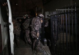 İstanbul'da eş zamanlı uyuşturucu operasyonu