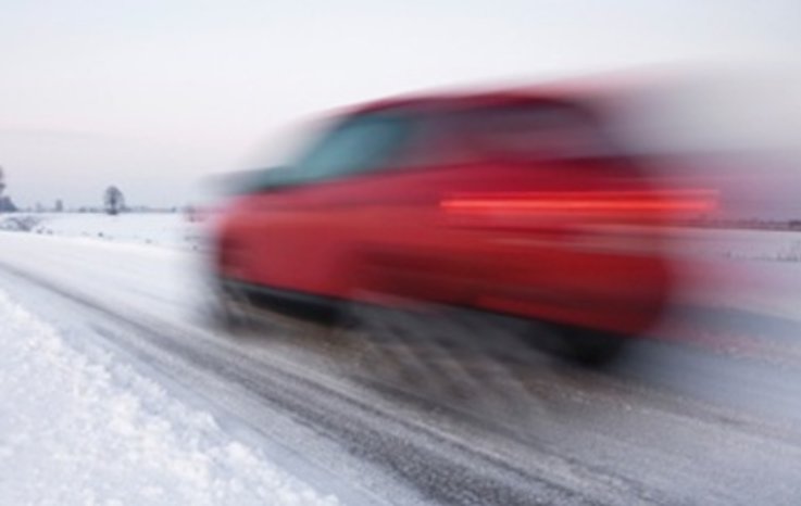 AŞINMIŞ AMORTİSÖRLERİN KIŞ YOL ŞARTLARINDA SÜRÜŞ GÜVENLİĞİNE ETKİLERİ