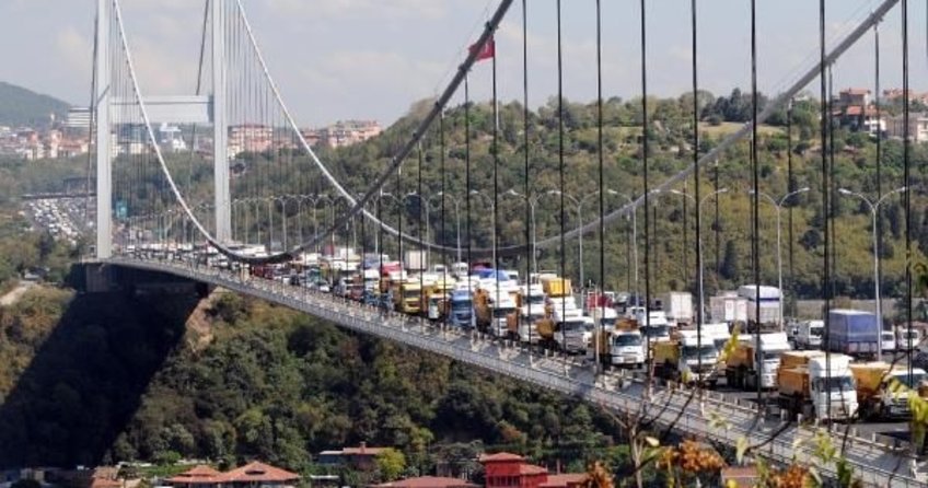 Trafik sigortasında önemli gelişme! O şirketlere işlem yapılacak