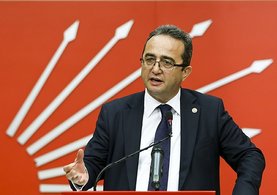 AK Parti Genel Başkan Yardımcıları CHP'li Bülent Tezcan'a dava açtı