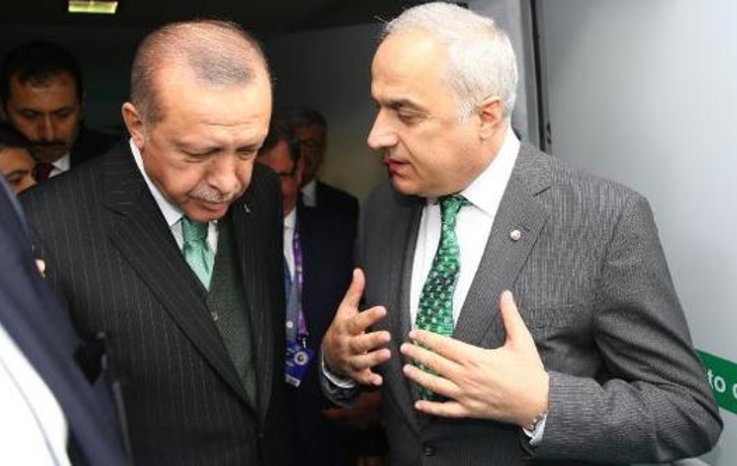 CUMHURBAŞKANI ERDOĞAN’A SAKARYA’NIN YERLİ OTO HEDEFİNİ ANLATTI