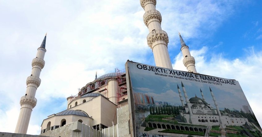 Namazgah Camisi Balkanların en büyük camisi olacak