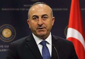 Bakan Mevlüt Çavuşoğlu'ndan flaş açıklamalar! Seyirci kalamayız