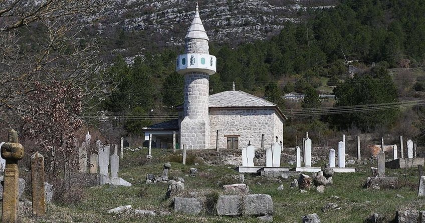 500 yıllık cami 6 kez küllerinden doğdu