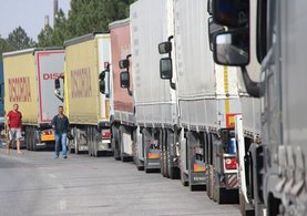 Resmi Gazete'de yayımlandı. Valiler sınır ticaretinden sorumlu olacak