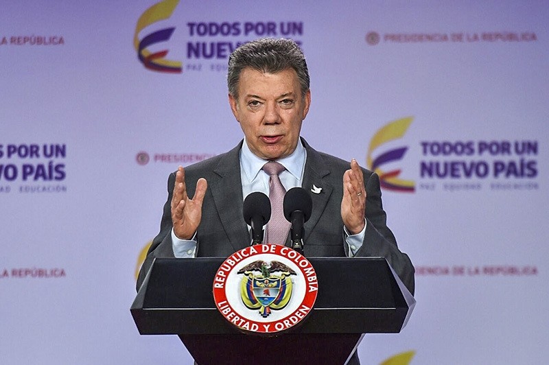 Colombian President Juan Manuel Santos speaking at Narino Palace in Bogota on Oct. 4, 2016. (AFP Photo)