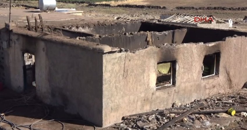 Şanlıurfa'da 3 kardeş yangında can verdi
