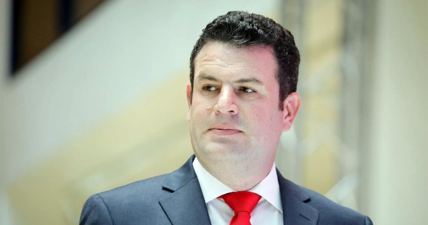 SPDden koalisyon görüşmelerine yeşil ışık