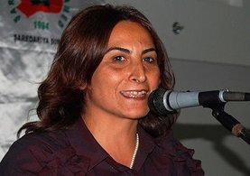 HDP'li Aysel Tuğluk gözaltına alındı