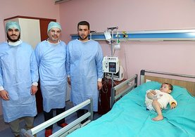 14 aylık Suriyeli Ala bebek Sivas'ta yaşama tutundu