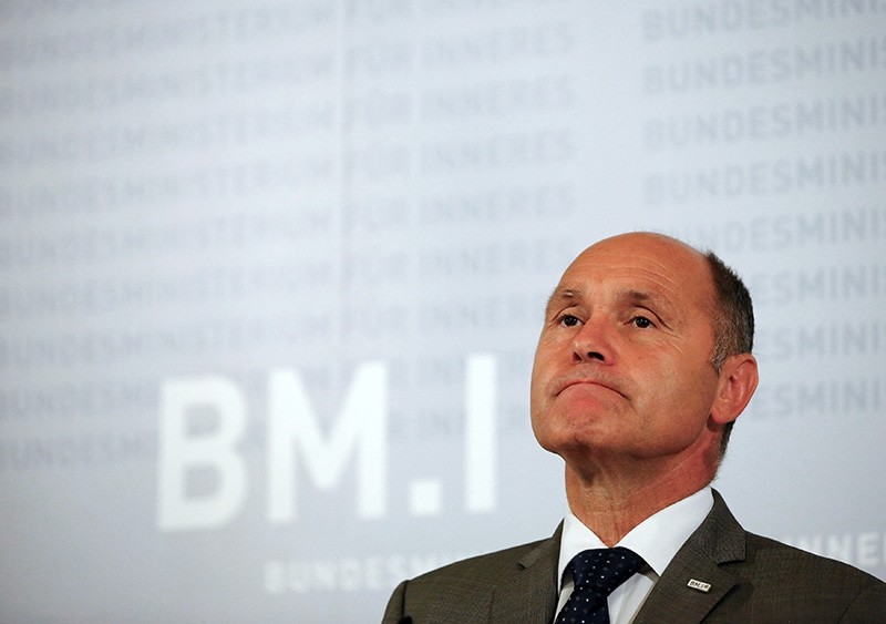 Austrian Interior Minister Wolfgang Sobotka addresses a news conference in Vienna, Austria, September 12, 2016. (Reuters Photo)