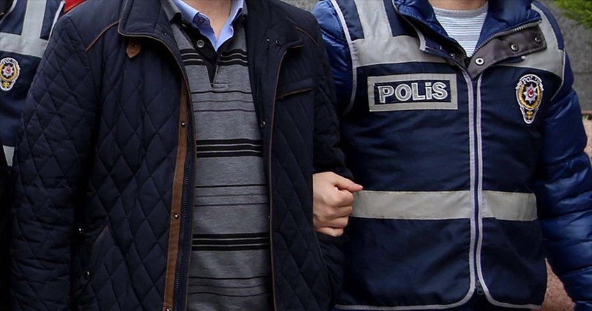 8 akademisyen FETÖ soruşturması kapsamında tutuklandı