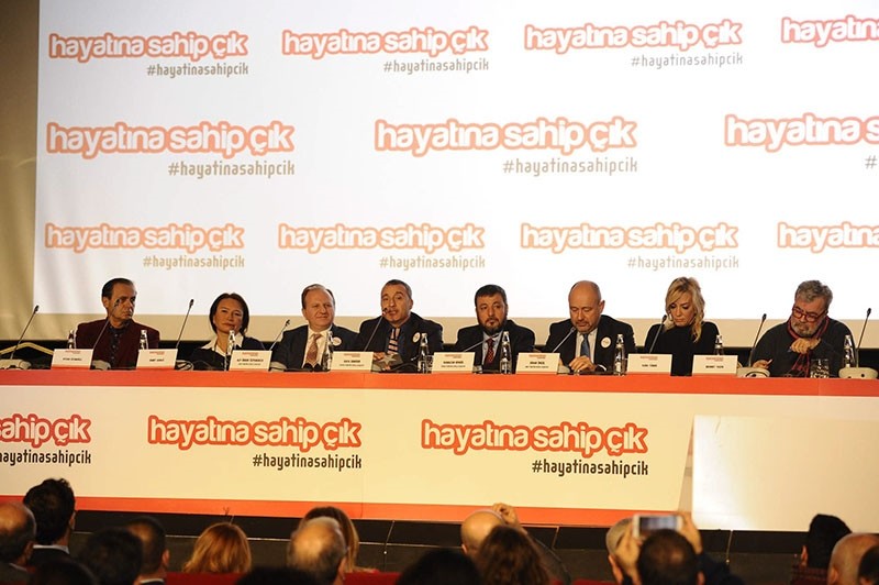 Turkish celebrities attend a press conference promoting the ,Embrace your life, campaign, 13 January 2016. (File Photo)