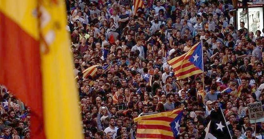 İspanya Katalonya’nın özerklik haklarını dondurmak için düğmeye bastı