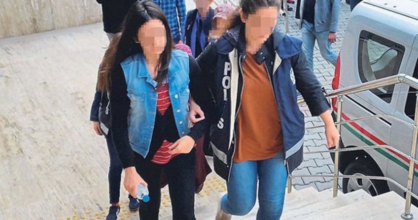 İşte FETÖ'nün ajan gelinleri! Güzellikleri ve zeka seviyelerine göre...