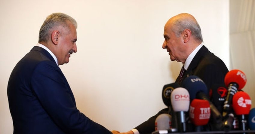 Yeni anayasa metni tamamlandı ve MHP'ye iletildi! Top iki liderde