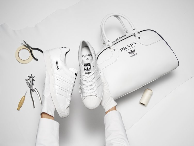 Sinirli Sayida Prada X Adidas Harpersbazaar