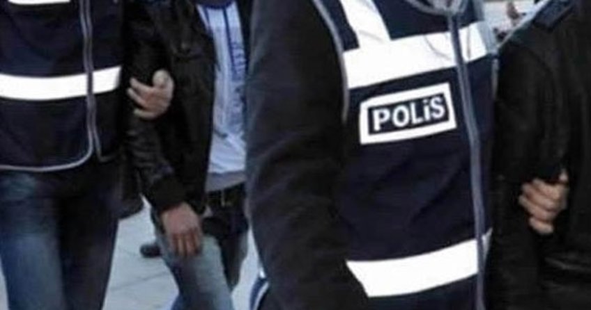İnternet kafede FETÖ videosu izleyen karı koca tutuklandı