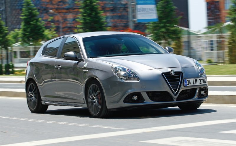 TEST: ALFA ROMEO GİULİETTA 1.8 TBI TCT QV