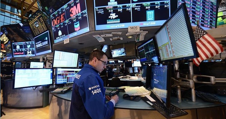 New York borsası, Fed’in faiz kararı öncesi düşüşle açıldı