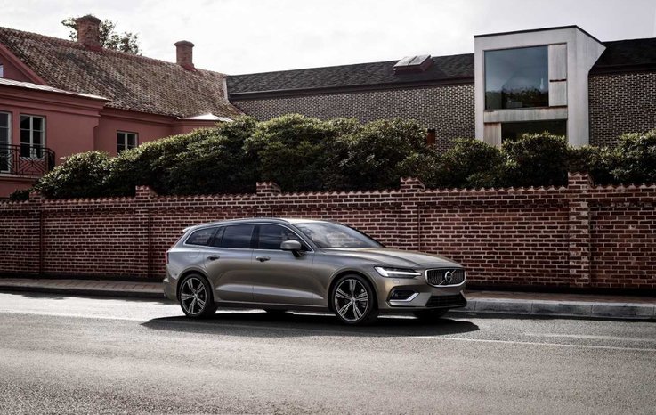 YENİ VOLVO V60 TANITILDI