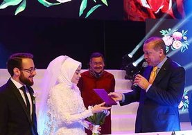 Cumhurbaşkanı Erdoğan nikah şahitliği yaptı!