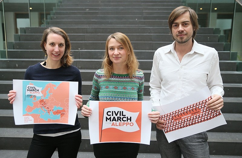 Polish blogger and journalist Anna Alboth (C) and the Civil March for Aleppo movementu2019s members of Thomas Alboth (R) and Jagoda Wozniak-Geier (L) (AA Photo)