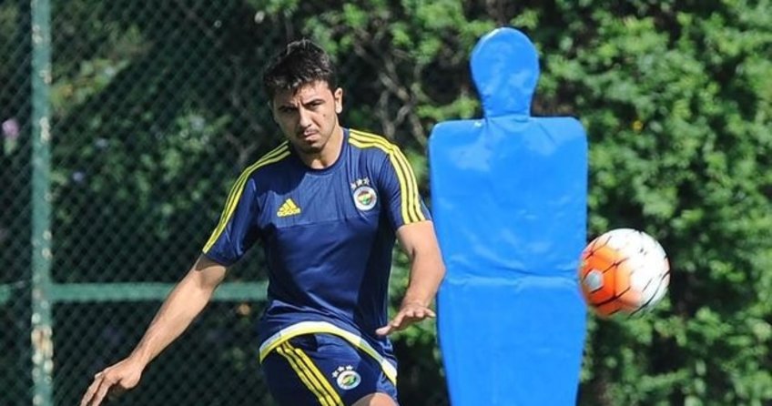 Ozan Tufan derbide sahada