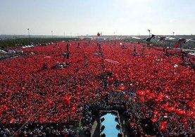 Toplum bağları çok güçlü ilerliyor