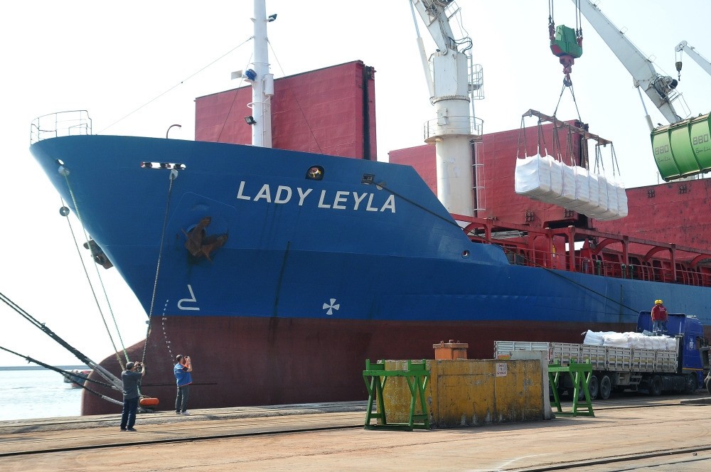 Humanitarian aid packages being loaded on the Lady Leyla, bound for Ashdod, at the port of Mersin.