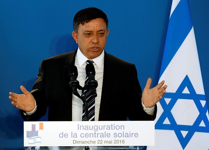 Israeli Environment Protection Minister Avi Gabbay delivers a speech near the southern Israeli city of Ashkelon May 22, 2016. (Reuters Photo)