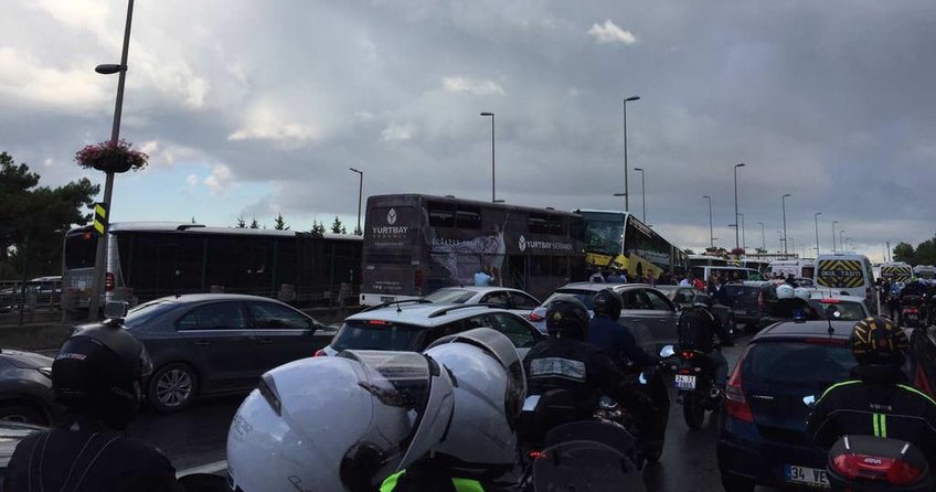 İstanbul'da metrobüs kazası