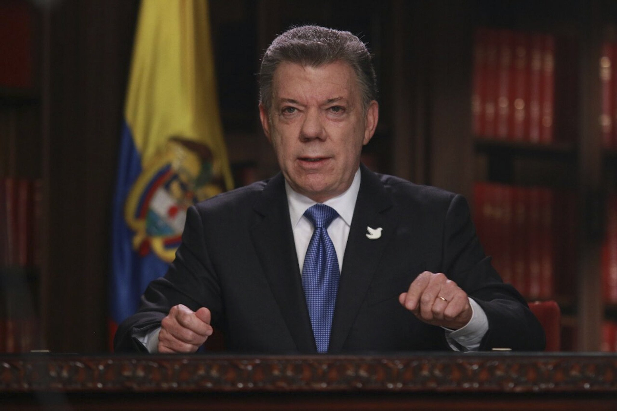  Colombian President Juan Manuel Santos announcing the start of the of peace negotiations with the countryu2019s second largest guerilla group of the National Liberation Army (ELN), Oct. 10, 2016, Bogota, Colombia. (AFP Photo)