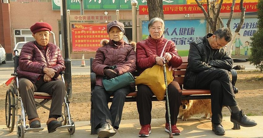 Dünyanın en kalabalık ülkesi Çin hızla yaşlanıyor