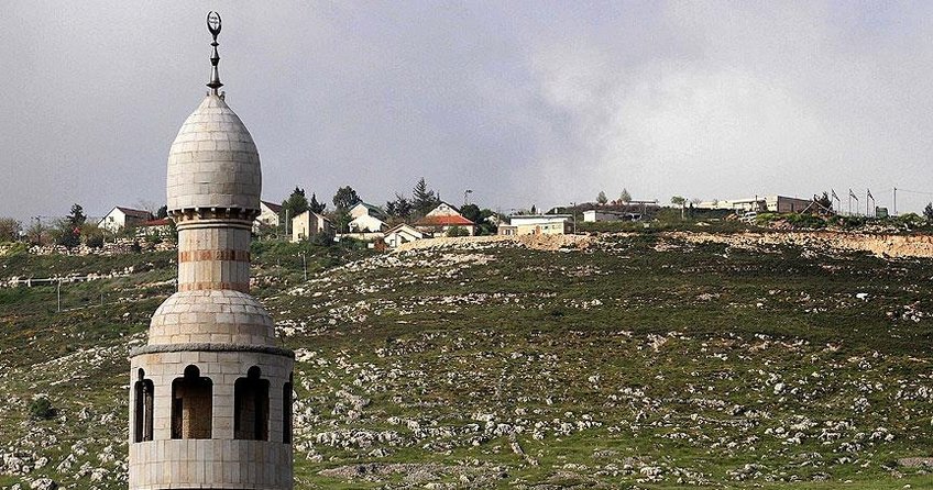 İsrail’den Filistin köyüne ’ezan yasağı’