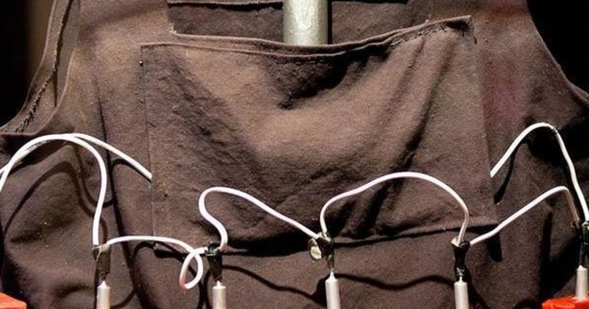 Mersin'de bombalı saldırı düzenleme hazırlığında oldukları belirlenen terör örgütü PKK üyesi 12 terörist yakalandı.