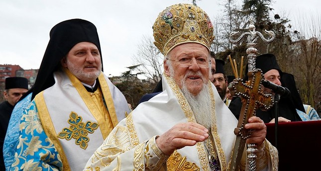 Greek Orthodox Ecumenical Patriarch Bartholomew I leads the Epiphany ceremony in Istanbul, Turkey, January 6, 2017. (Reuters Photo)