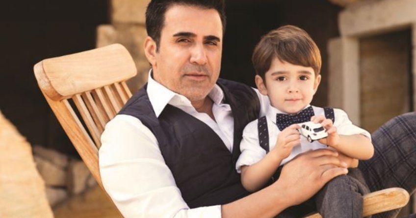 Emrah, oğlu Elyasa'nın yüzünü ilk kez gösterdi