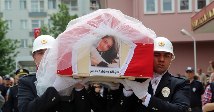Şehit öğretmen Şenay Aybüke Yalçına veda
