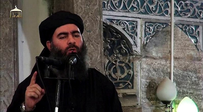  An image grab taken from a propaganda video released on July 5, 2014 by Al-Furqan Media allegedly shows Daesh terrorist leader Baghdadi (AFP Photo)