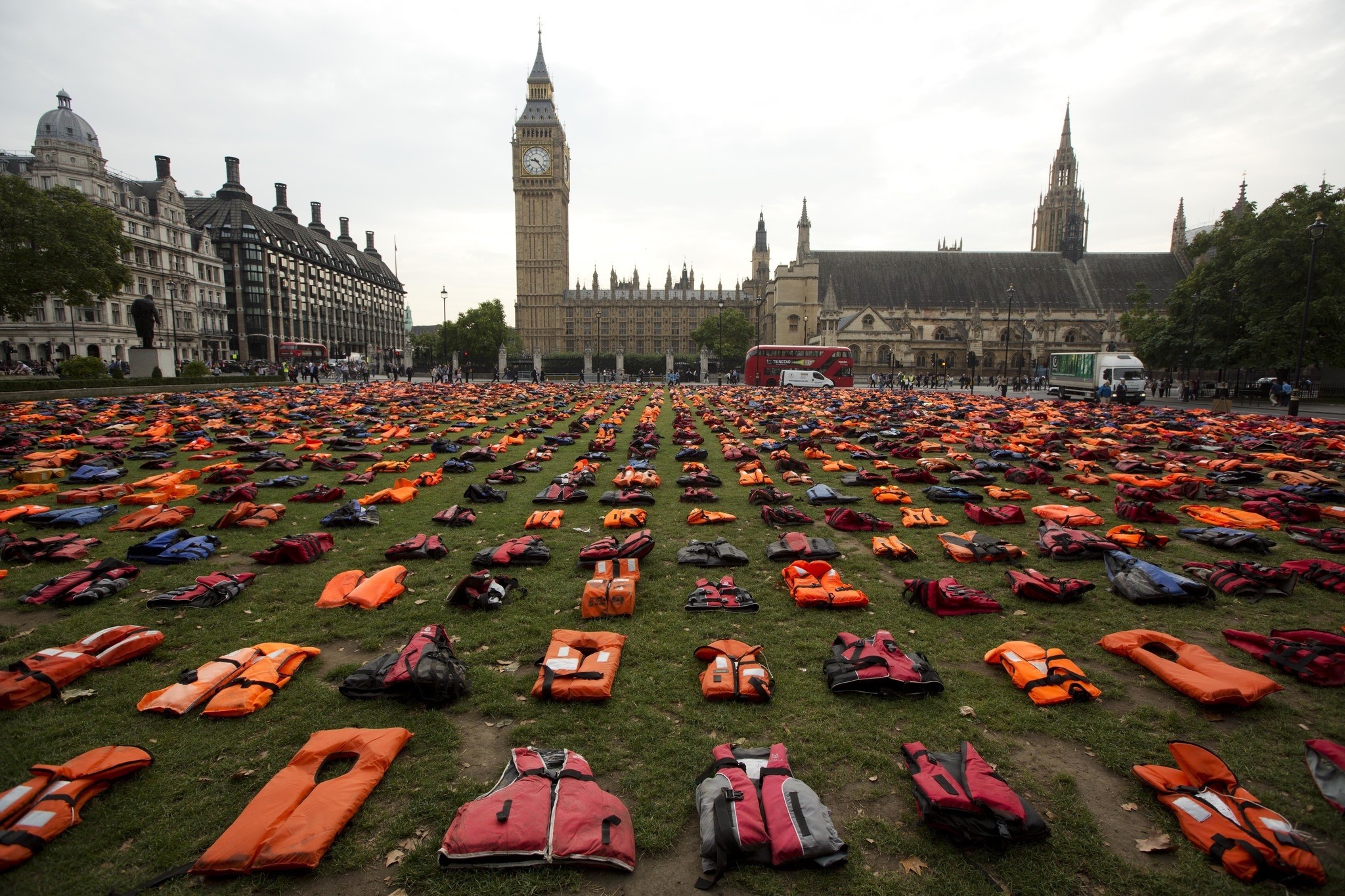 'Life jacket graveyard' in London marks refugees' plight ahead of UN