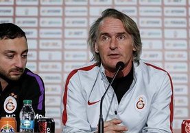 Jan Olde Riekerink: Oyuncularıma saldırmayın