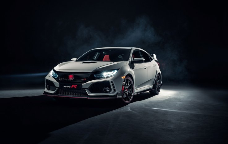 HONDA CİVİC TYPE R MAKYAJA HAZIRLANIYOR