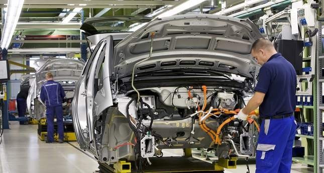 Turkish automotive sector gains historic 23 pct increase in August - Daily Sabah