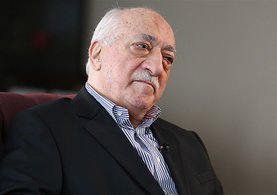 Gülen zırdeli çıktı