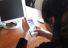 PTT çalışanı Fatma Yılmaz iPhone'nun güvenlik açığını buldu