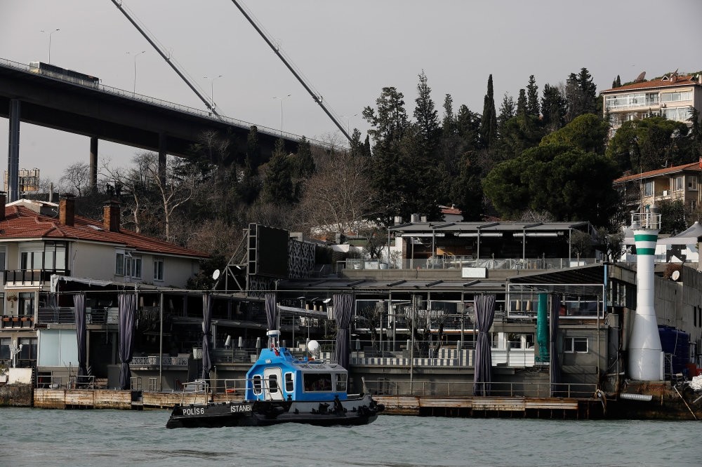 A Turkish sea police boat patrolling in front of Reina nightclub by the Bosporus, which was attacked by a Daesh gunman who killed 39 people, Istanbul, Jan. 1, 2017.
